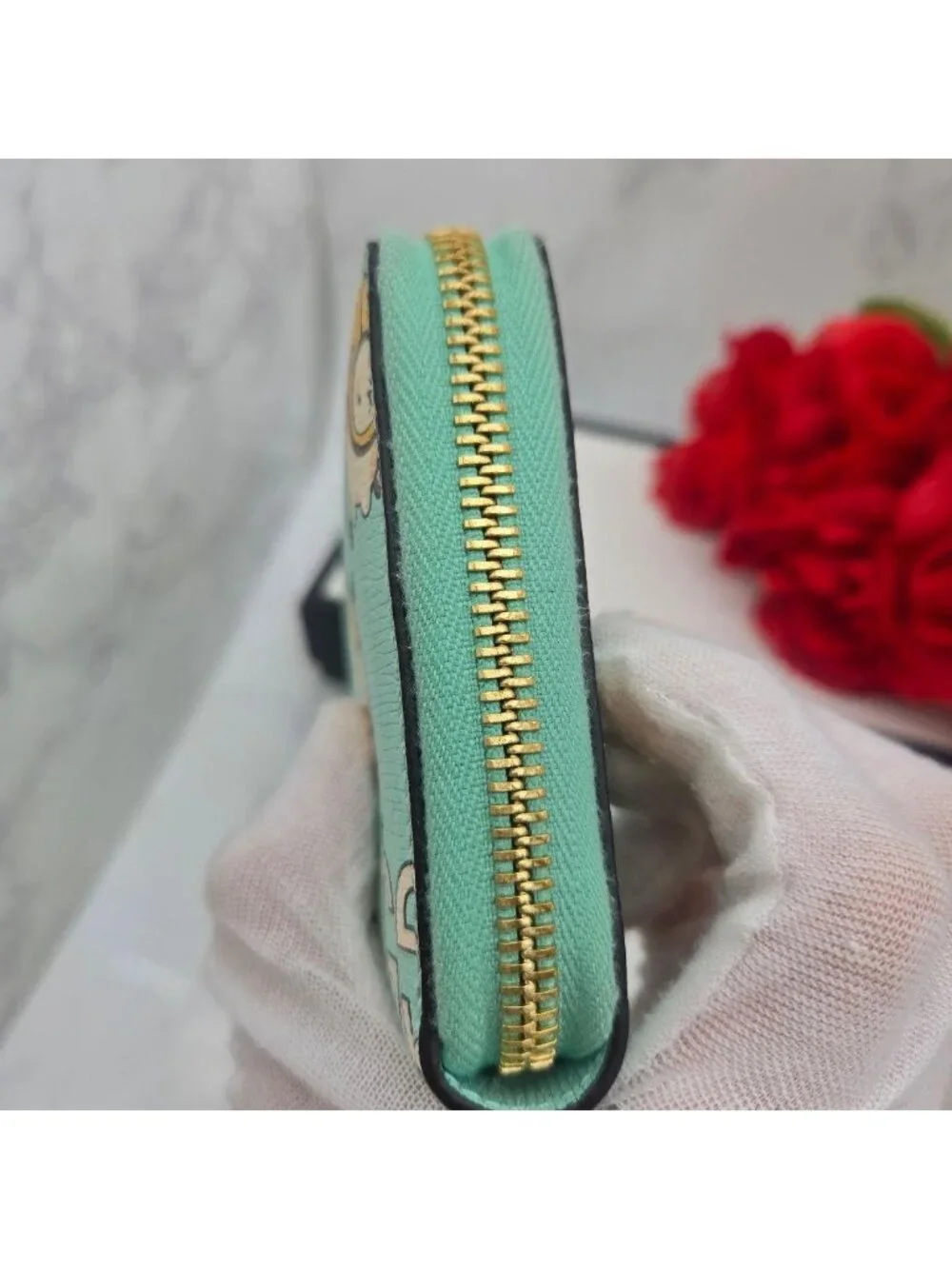 Gucci Wallet Animal Print Angela